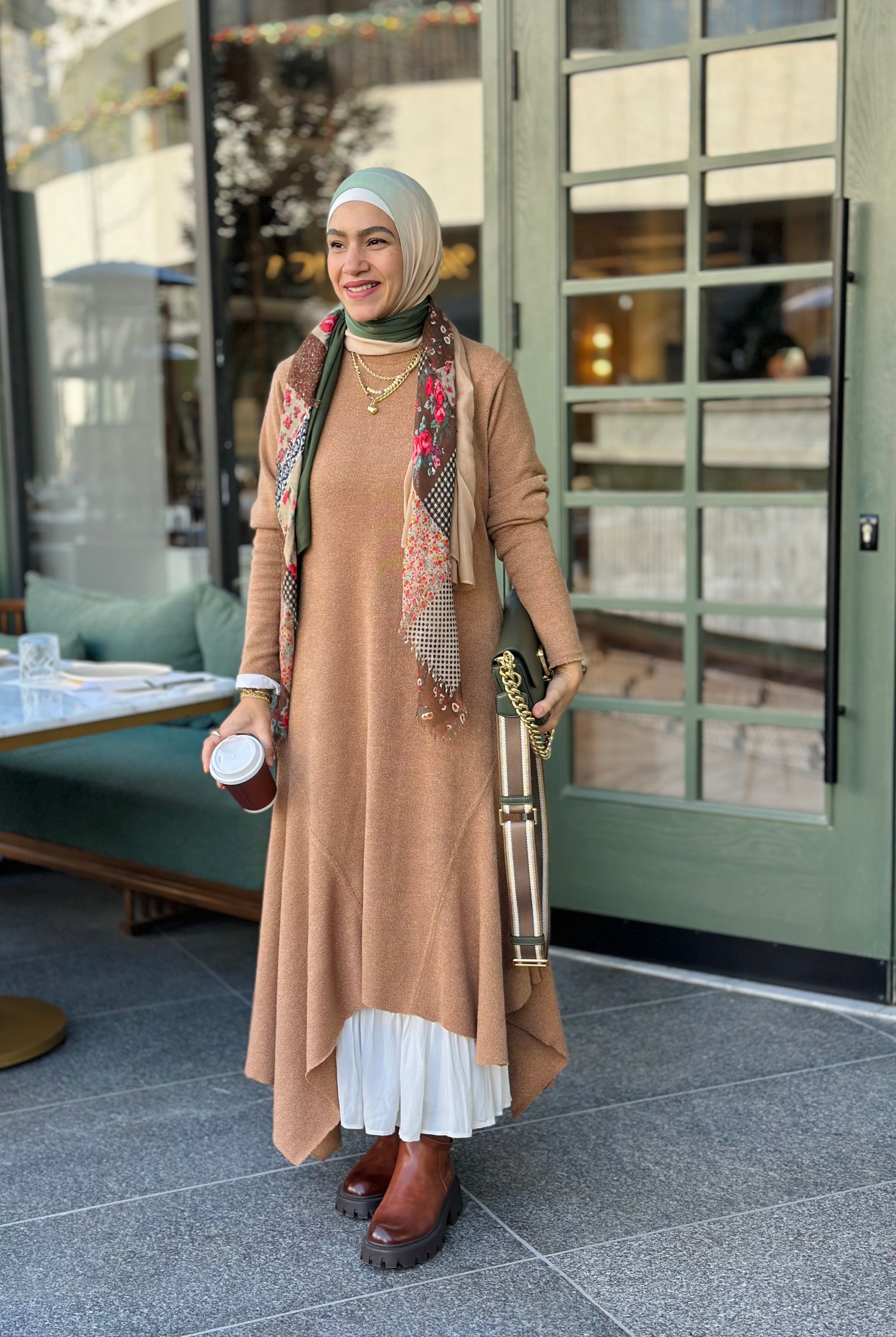 Top dress asymmetric