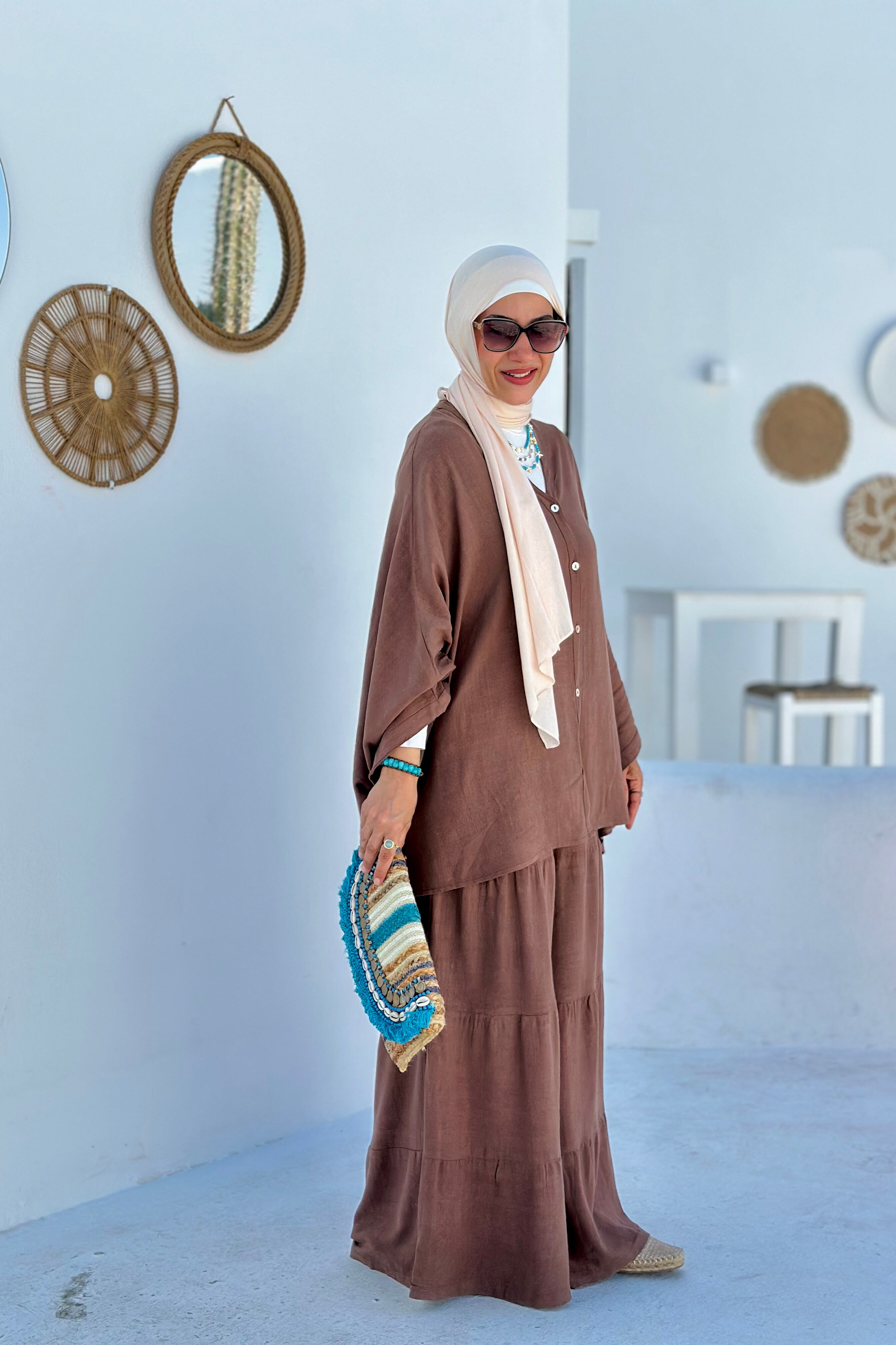 Brown linen set  Raffles