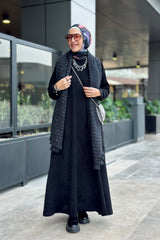 Black Solid Crew neck dress